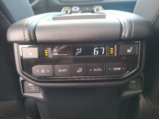 2026 Toyota Grand Highlander Hybrid Nightshade - 23093782 - 24