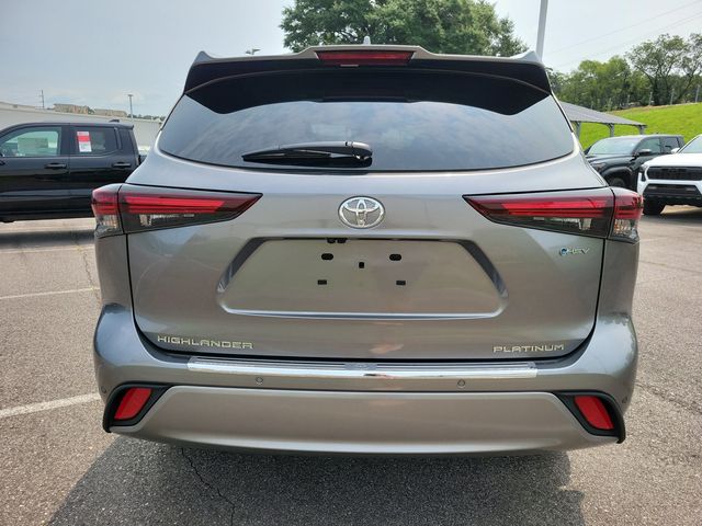2026 Toyota Highlander Hybrid Platinum AWD - 23045656 - 13