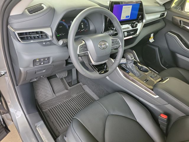 2026 Toyota Highlander Hybrid Platinum AWD - 23045656 - 2