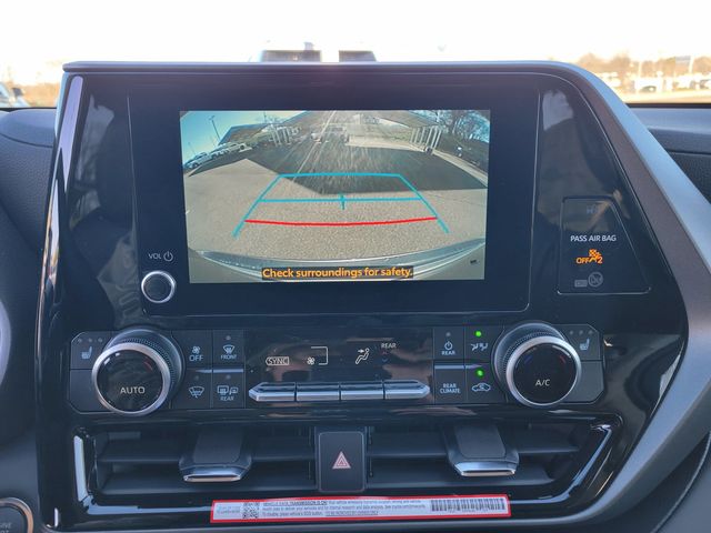 2026 Toyota Highlander XLE AWD - 22968673 - 11