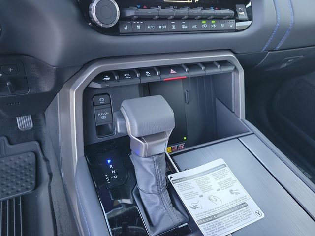 2026 Toyota Sequoia Platinum 4WD - 23098067 - 7