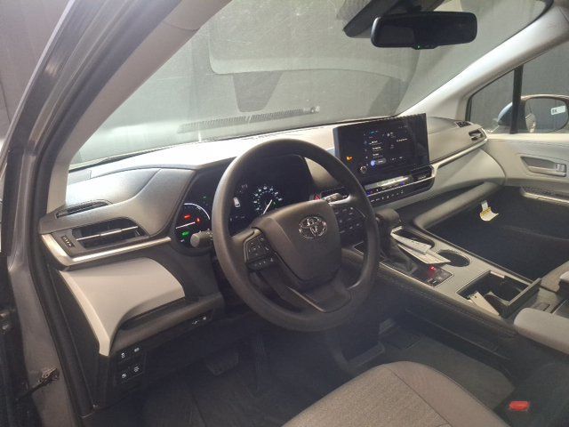 2026 Toyota Sienna LE - 23077029 - 12