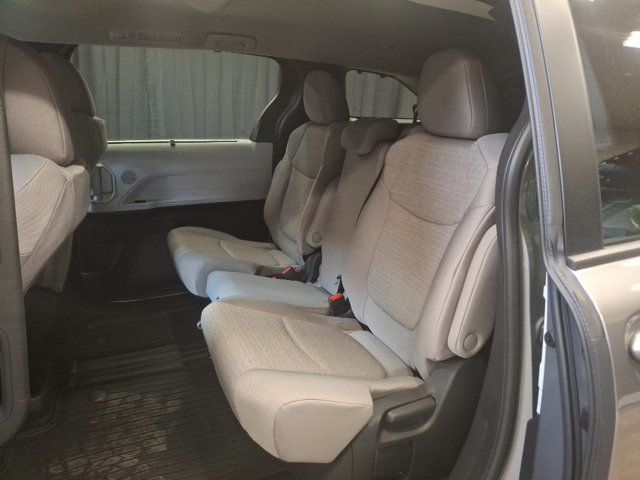 2026 Toyota Sienna LE - 23077029 - 20