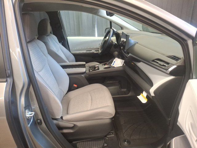 2026 Toyota Sienna LE - 23077029 - 25