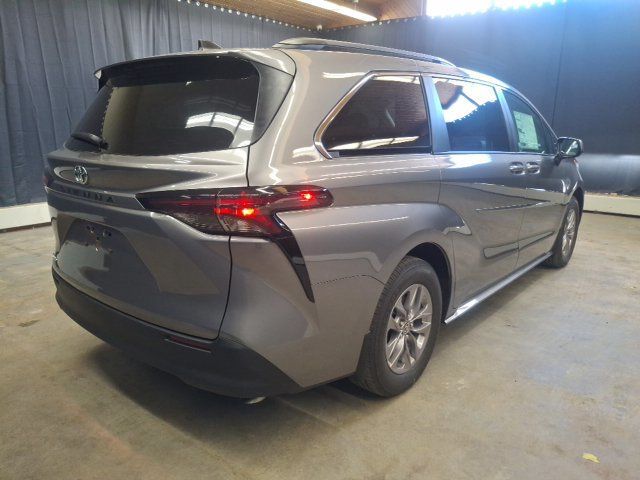 2026 Toyota Sienna LE - 23077029 - 6