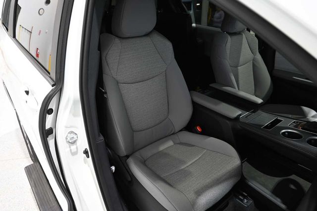 2026 Toyota Sienna LE FWD 8-Passenger - 22993883 - 15