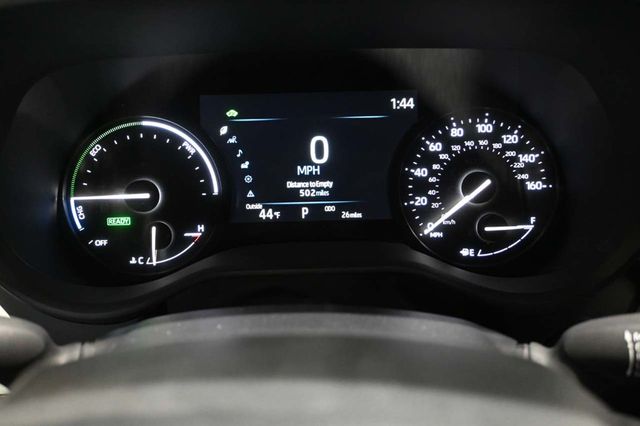 2026 Toyota Sienna LE FWD 8-Passenger - 22993883 - 28