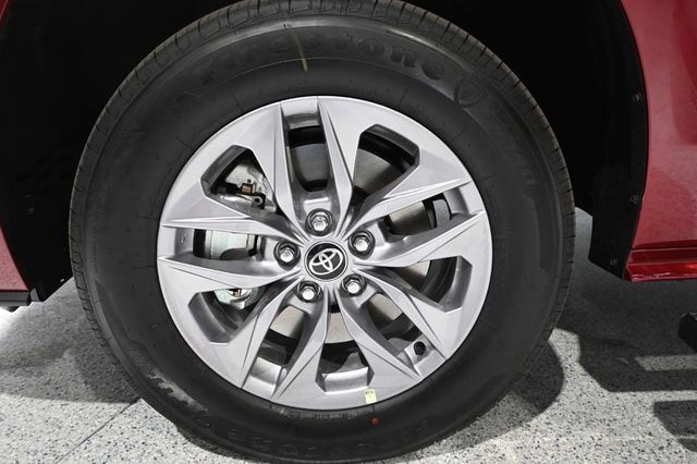 2026 Toyota Sienna LE FWD 8-Passenger - 22997874 - 11