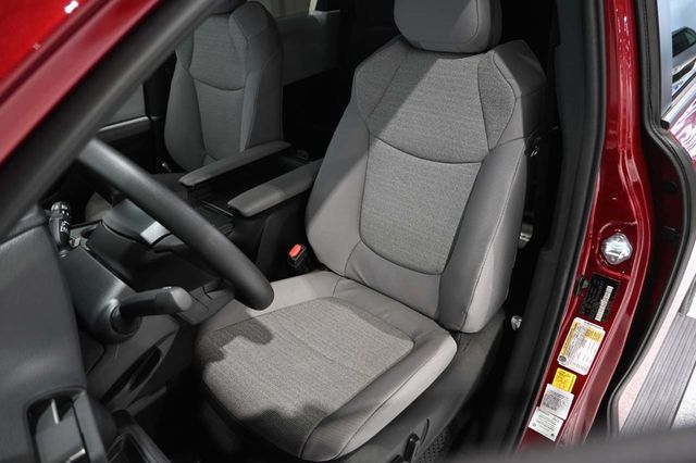 2026 Toyota Sienna LE FWD 8-Passenger - 22997874 - 13