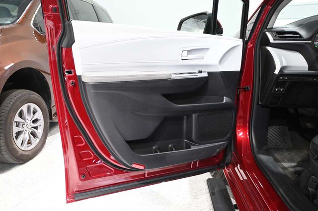 2026 Toyota Sienna LE FWD 8-Passenger - 22997874 - 28