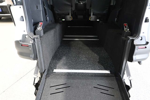 2026 Toyota Sienna LE FWD 8-Passenger - 23001716 - 19