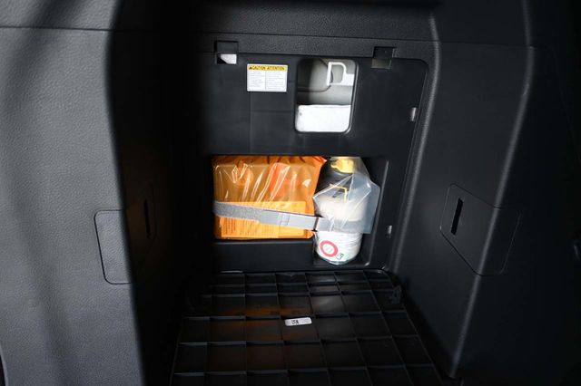 2026 Toyota Sienna LE FWD 8-Passenger - 23001716 - 26