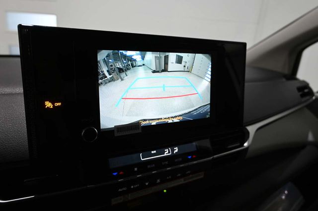 2026 Toyota Sienna LE FWD 8-Passenger - 23001716 - 36