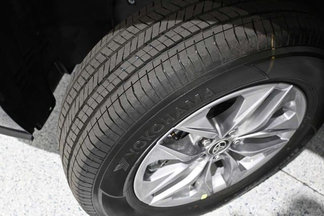 2026 Toyota Sienna LE FWD 8-Passenger - 23003839 - 10