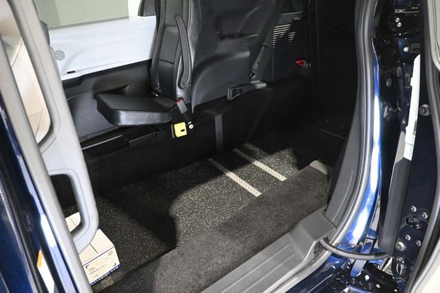 2026 Toyota Sienna LE FWD 8-Passenger - 23003839 - 26