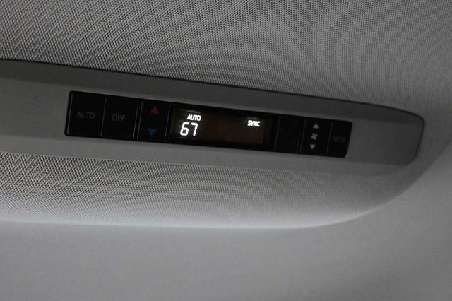 2026 Toyota Sienna LE FWD 8-Passenger - 23003839 - 30