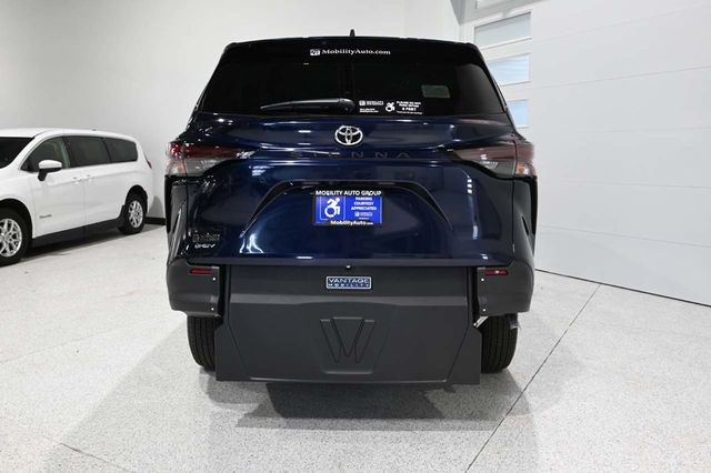 2026 Toyota Sienna LE FWD 8-Passenger - 23003839 - 6