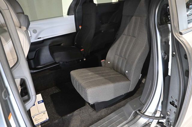 2026 Toyota Sienna LE FWD 8-Passenger - 23005161 - 23