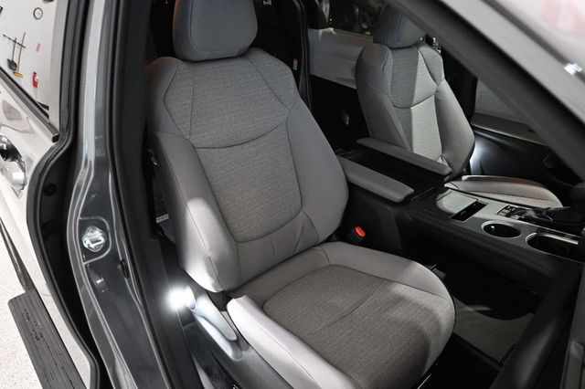 2026 Toyota Sienna LE FWD 8-Passenger - 23008607 - 15