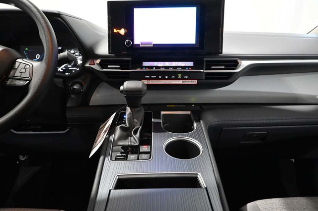 2026 Toyota Sienna LE FWD 8-Passenger - 23008607 - 23