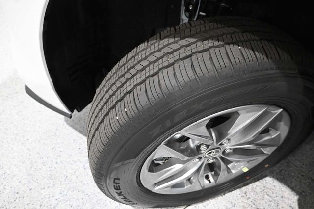 2026 Toyota Sienna LE FWD 8-Passenger - 23008608 - 10