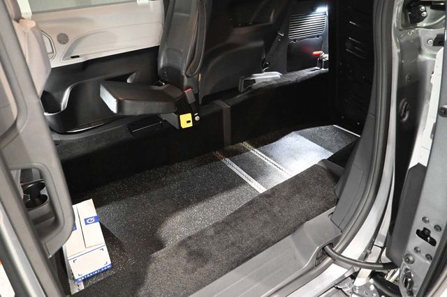 2026 Toyota Sienna LE FWD 8-Passenger - 23008610 - 27