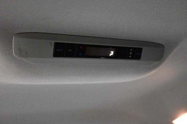 2026 Toyota Sienna LE FWD 8-Passenger - 23008610 - 28