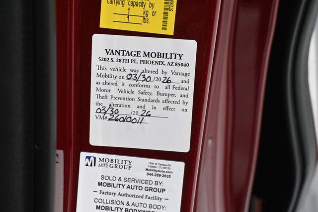 2026 Toyota Sienna LE FWD 8-Passenger - 23010646 - 33