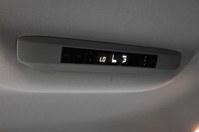 2026 Toyota Sienna LE FWD 8-Passenger - 23041355 - 28