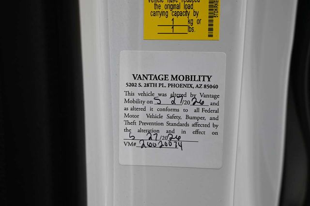 2026 Toyota Sienna LE FWD 8-Passenger - 23041355 - 33