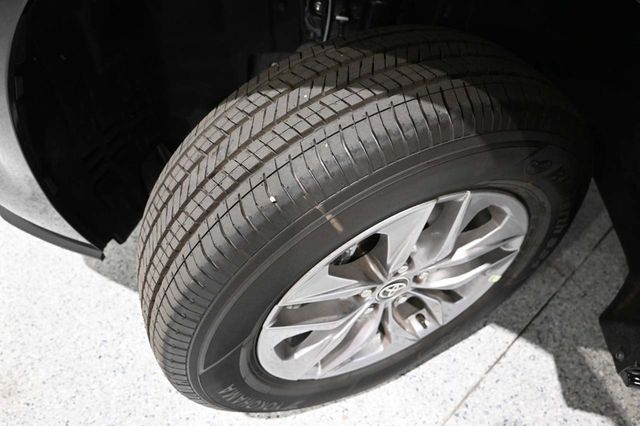 2026 Toyota Sienna LE FWD 8-Passenger - 23069258 - 10