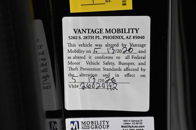 2026 Toyota Sienna LE FWD 8-Passenger - 23069258 - 33