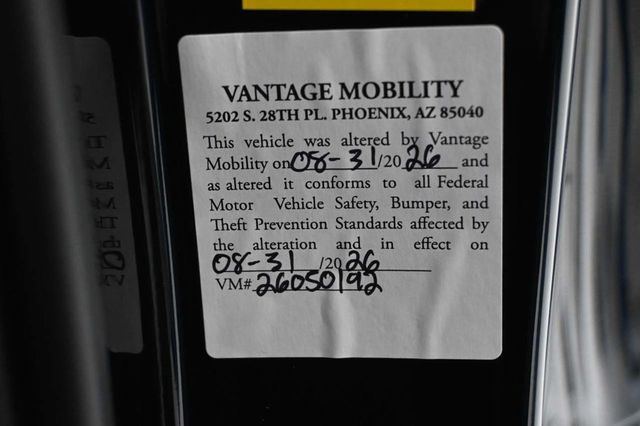 2026 Toyota Sienna LE FWD 8-Passenger - 23079486 - 33