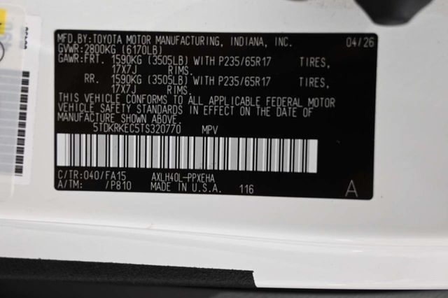 2026 Toyota Sienna LE FWD 8-Passenger - 23079490 - 32