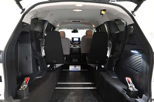 2026 Toyota Sienna LE FWD 8-Passenger - 23082740 - 19