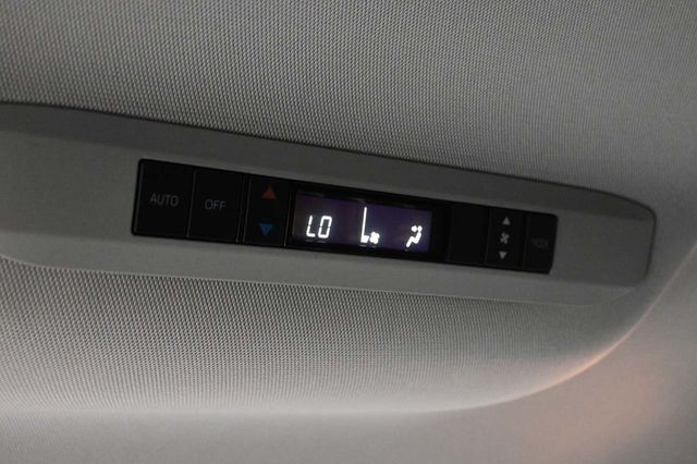2026 Toyota Sienna LE FWD 8-Passenger - 23092170 - 26