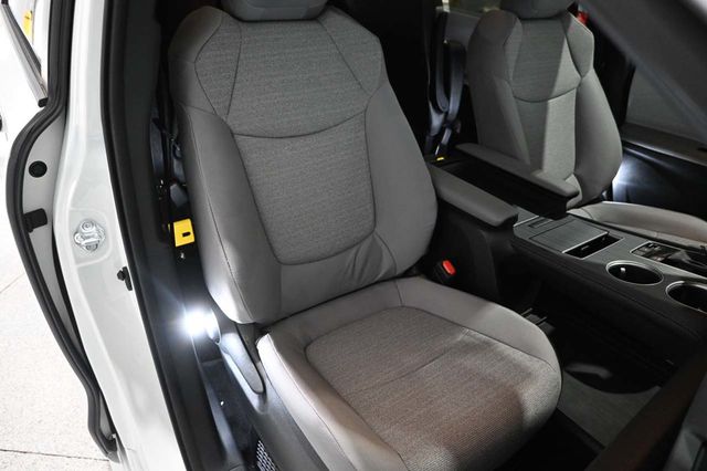 2026 Toyota Sienna LE FWD 8-Passenger - 23098844 - 15