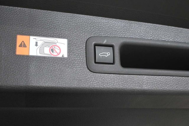 2026 Toyota Sienna LE FWD 8-Passenger - 23099424 - 22