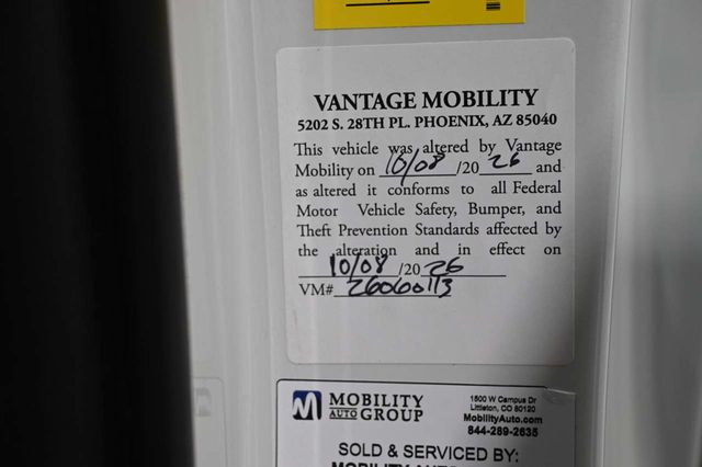 2026 Toyota Sienna LE FWD 8-Passenger - 23099425 - 33