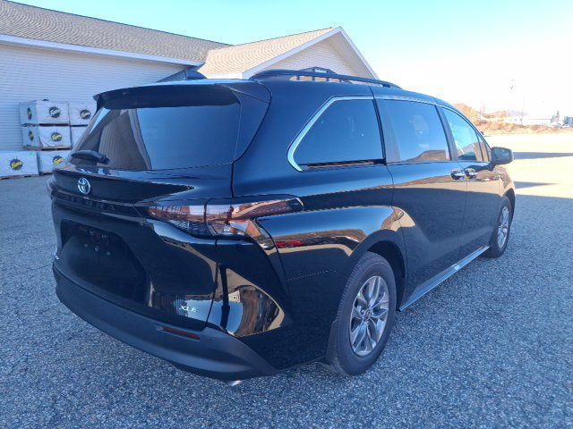 2026 Toyota Sienna XLE - 23089698 - 6
