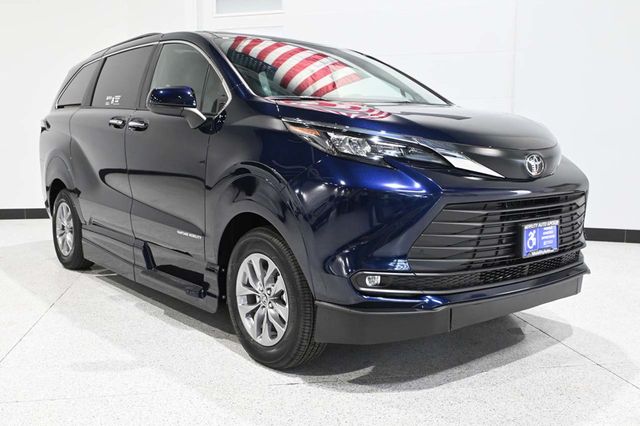 2026 Toyota Sienna XLE AWD 7-Passenger - 23031687 - 2