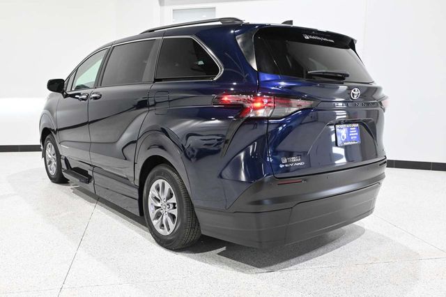 2026 Toyota Sienna XLE AWD 7-Passenger - 23031687 - 7