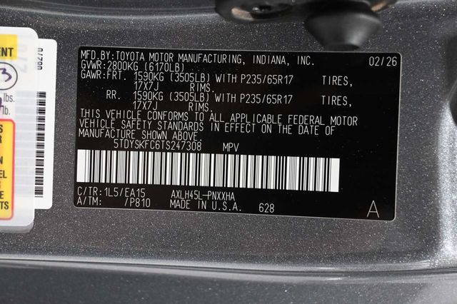 2026 Toyota Sienna XLE AWD 7-Passenger - 23079488 - 33