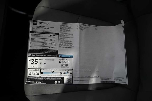 2026 Toyota Sienna XLE AWD 7-Passenger - 23079488 - 38