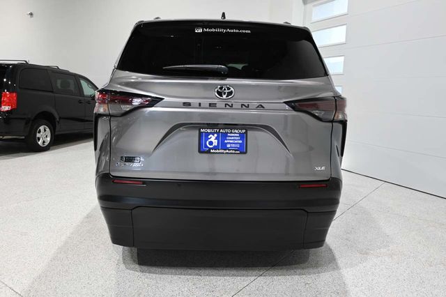 2026 Toyota Sienna XLE AWD 7-Passenger - 23079488 - 6