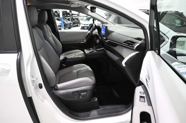 2026 Toyota Sienna XLE AWD 7-Passenger - 23099428 - 14