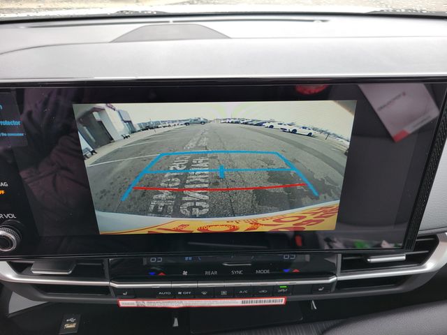 2026 Toyota Sienna XLE FWD 8-Passenger - 22977474 - 6