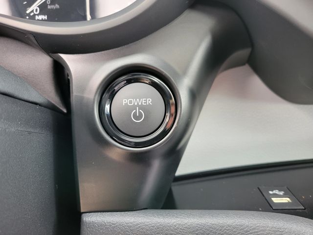 2026 Toyota Sienna XLE FWD 8-Passenger - 22977474 - 8