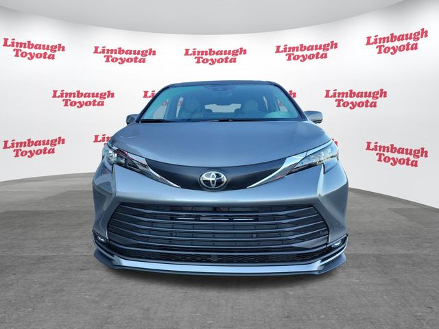 2026 Toyota Sienna XLE FWD 8-Passenger - 23093935 - 1