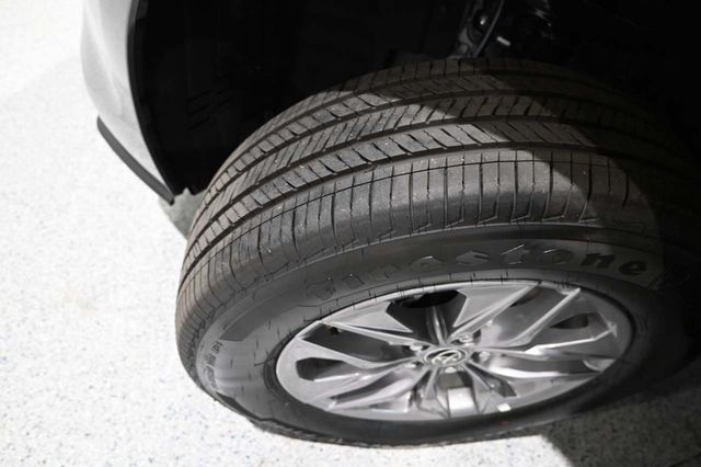 2026 Toyota Sienna XLE Mobility Handicap Van - 23065622 - 10